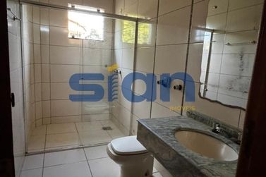 Casa para alugar - 200m&sup2; - Zona II