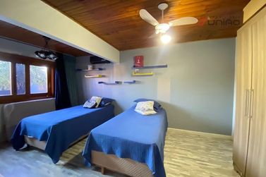 Casa &agrave; venda - 420m&sup2; - Zona I-a