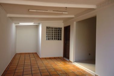 Casa para alugar - 167m&sup2; - ZONA II