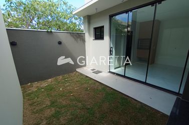 Casa &agrave; venda - 107m&sup2; - VILA BECKER