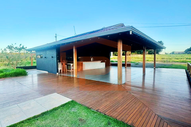 Ch&aacute;cara &agrave; venda - 20000m&sup2; - &Aacute;rea Rural