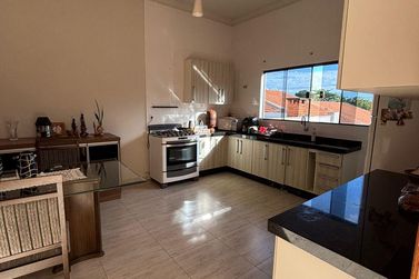 Casa &agrave; venda - 140m&sup2; - Zona VII