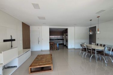 Apartamento para alugar - 121m&sup2; - Zona I