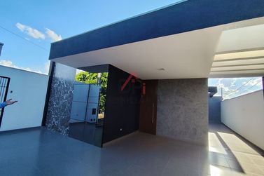 Casa &agrave; venda - 110m&sup2; - Jardim Veneza II