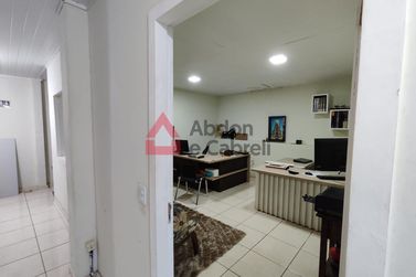 Sal&atilde;o Comercial &agrave; venda - 726m&sup2; - Zona Armazem