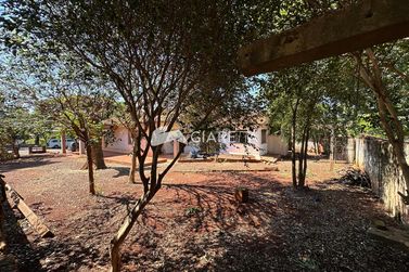 Terreno &agrave; venda - 661m&sup2; - CENTRO