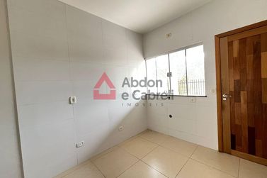 Casa para alugar - 100m&sup2; - Zona VII