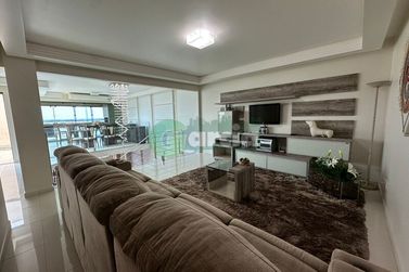 Apartamento para alugar - 363m&sup2; - Zona II