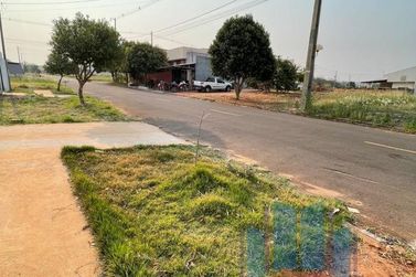 Terreno &agrave; venda - 161m&sup2; - Parque Residencial Tokio