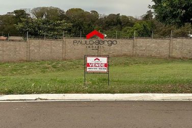 Terreno &agrave; venda - 324m&sup2; - Condom&iacute;nio Residencial Royal Garden