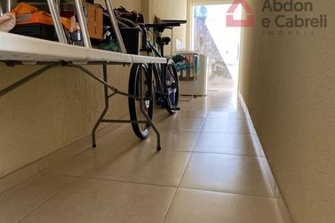 Casa &agrave; venda - 100m&sup2; - Jardim Canad&aacute;