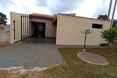 Casa &agrave; venda - 100m&sup2; - Serra dos Dourados
