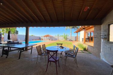 Casa &agrave; venda - 420m&sup2; - Zona I-a