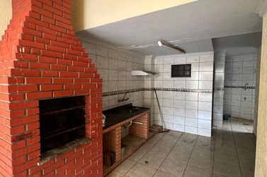 Casa para alugar - 100m&sup2; - Zona II