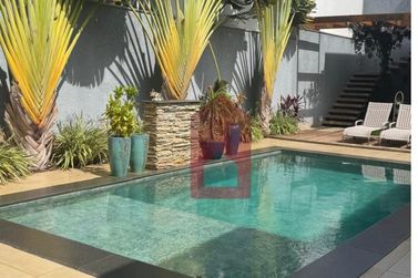 Casa &agrave; venda - 261m&sup2; - Zona II