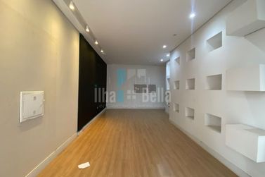 Sal&atilde;o Comercial para alugar - Zona II