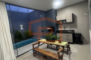Casa para alugar - 123m&sup2; - Jardim Itapu&atilde;