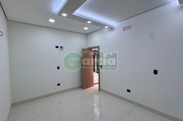 Casa &agrave; venda - 127m&sup2; - Parque Residencial Interlagos II
