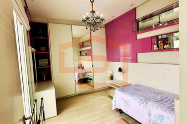 Sobrado &agrave; venda - 274m&sup2; - Jardim Pioneiros II