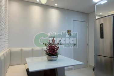 Apartamento &agrave; venda - 44m&sup2; - Zona V