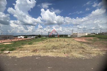 Terreno &agrave; venda - 220m&sup2; - Parque Residencial Metropolitano