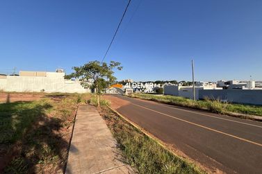 Terreno &agrave; venda - Zona 05