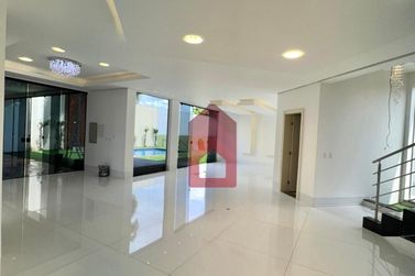 Casa &agrave; venda - 370m&sup2; - Jardim Alphavile