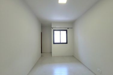 Casa para alugar - 81m&sup2; - Zona V