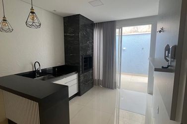 Casa para alugar - 100m&sup2; - Jardim Estancia