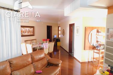 Casa &agrave; venda - 238m&sup2; - JARDIM LA SALLE