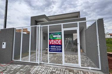 Casa &agrave; venda - 90m&sup2; - JD AEROPORTO