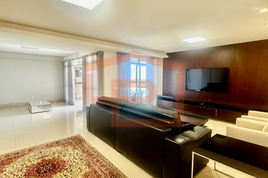 Apartamento para alugar - 269m&sup2; - Zona III