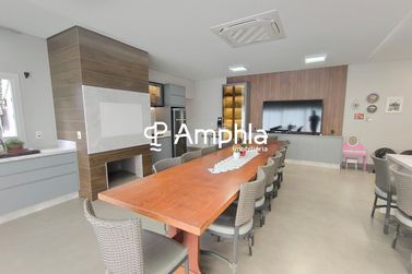 Casa &agrave; venda - 270m&sup2; - Cancelli