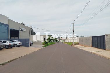 Sal&atilde;o Comercial para alugar - 700m&sup2; - Jardim Santiago