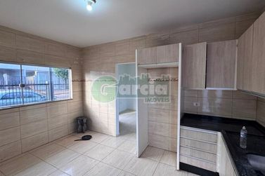 Casa &agrave; venda - 68m&sup2; - Jardim Gar&ccedil;as