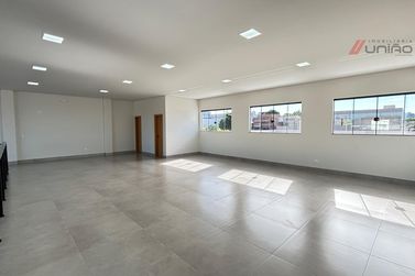 Sal&atilde;o Comercial para alugar - 358m&sup2; - Parque Residencial da G&aacute;vea