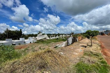 Terreno &agrave; venda - 258m&sup2; - VILA PIONEIRO