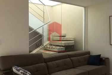 Sobrado &agrave; venda - 276m&sup2; - Zona II