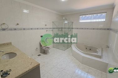 Apartamento para alugar - Zona VI