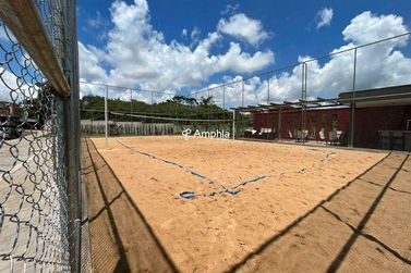 Terreno &agrave; venda - 200m&sup2; - Cancelli