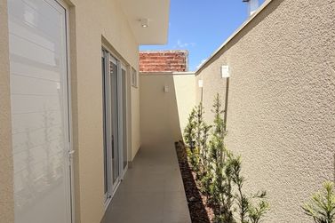 Casa &agrave; venda - 155m&sup2; - Paysage Essenza Condom&iacute;nio