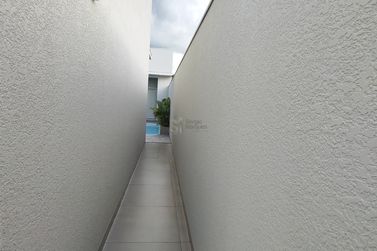 Casa &agrave; venda - 220m&sup2; - Parque Residencial Metropolitano