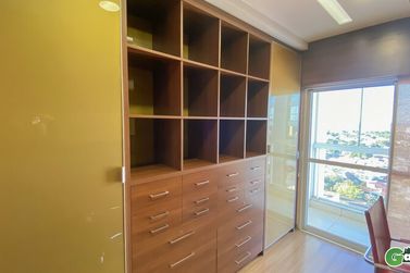 Apartamento para alugar - 269m&sup2; - Zona III