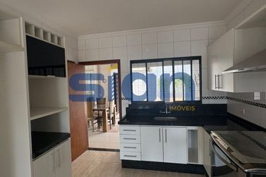 Casa para alugar - 360m&sup2; - Jardim Tamoio
