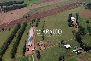 Ch&aacute;cara &agrave; venda - 35500m&sup2; - Zona rural