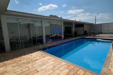 Casa &agrave; venda - 320m&sup2; - Jardim San Fernando