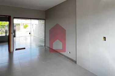 Casa &agrave; venda - 66m&sup2; - Jardim Sakai