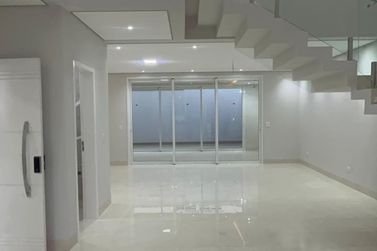 Sobrado &agrave; venda - 231m&sup2; - Paysage essenza