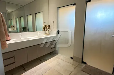 Casa &agrave; venda - 310m&sup2; - Residencial Euro Park