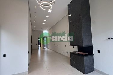 Casa &agrave; venda - 181m&sup2; - ZONA II